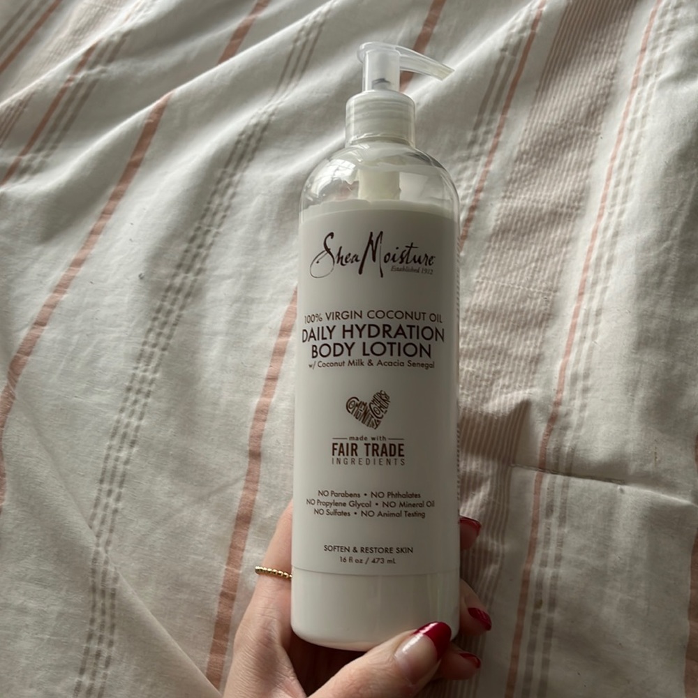 Shea moisture 100% virgin coconut oil daily hydration body lotion!🥥